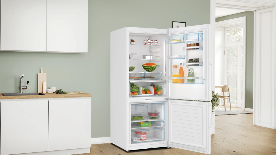 BOSCH KGP76AWC0N Alttan Donduruculu Buzdolabı 186 x 75 cm Beyaz, No Frost