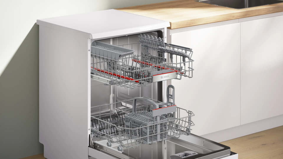 BOSCH SMP6EKW60T Solo Bulaşık Makinesi 60 cm Beyaz