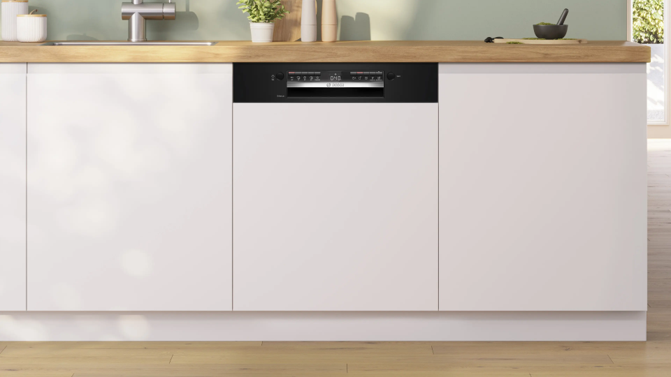 Bosch SMI4IKB50T 5 Programlı Yarı Ankastre Bulaşık Makinesi Siyah