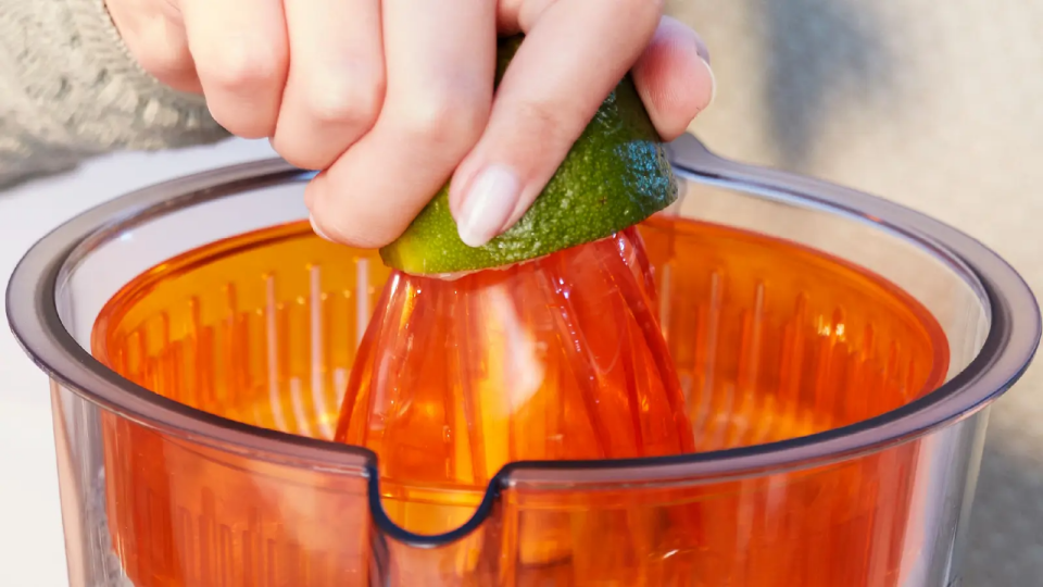 Bosch MUMS2VM40 Mutfak Makinesi MUM 900 W Siyah, Gümüş