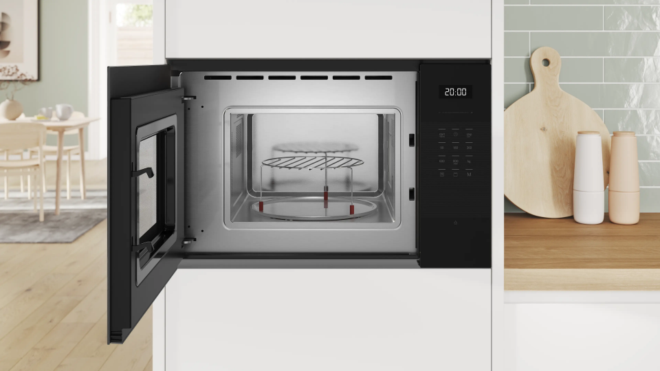 Bosch BEL524MB2 Ankastre Mikrodalga, Izgara Fonksiyonlu Siyah
