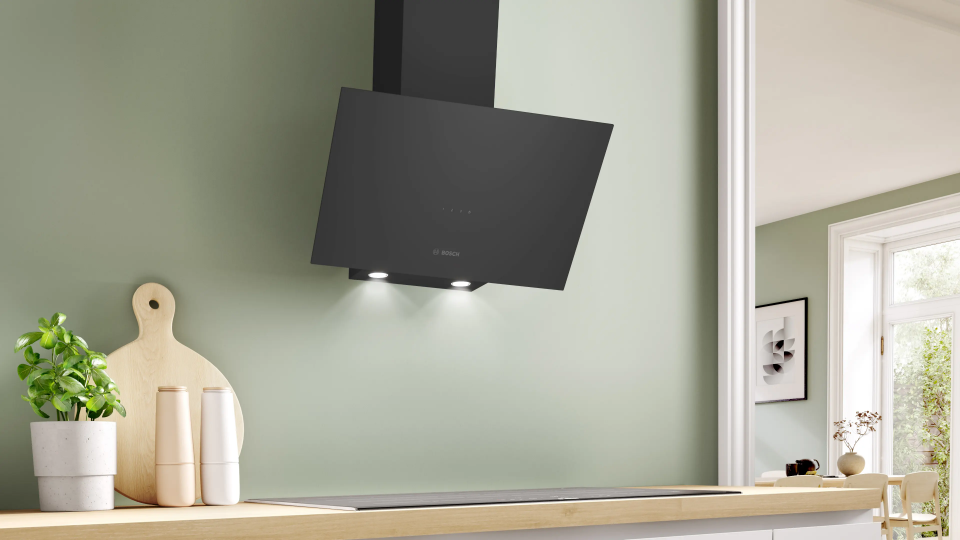 Bosch DWK64PJ60T Duvar Tipi Davlumbaz 60 cm Siyah Cam, Siyah