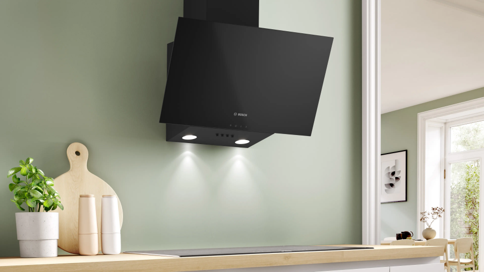 Bosch DWK63PJ60T Duvar Tipi Davlumbaz 60 cm Siyah Cam, Siyah